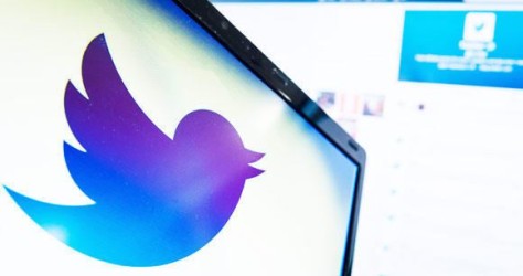 Social networks prove more persuasive than mainstream media